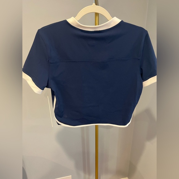 NWT NULU SPORTY TRIM SHORT SLEEVE CROPPED TOP - Picture 3 of 6